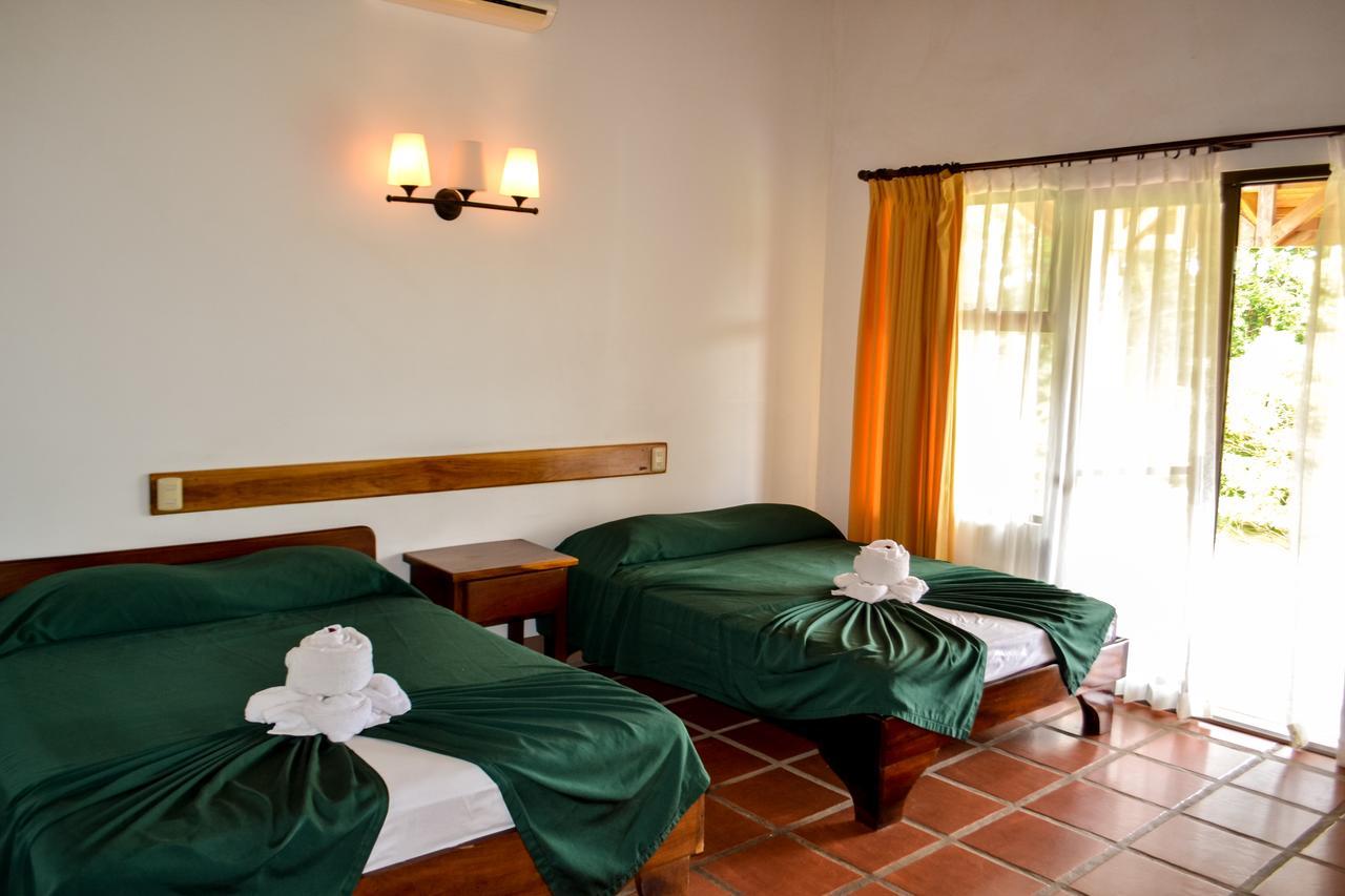 Termales Del Bosque & Hot Springs 호텔 La Marina 외부 사진